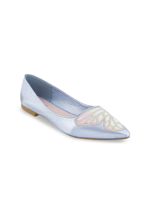 

Mochi Women Blue Embroidered Ballerinas