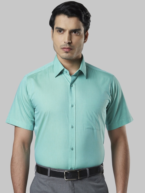 

Raymond Men Green Regular Fit Solid Formal Shirt