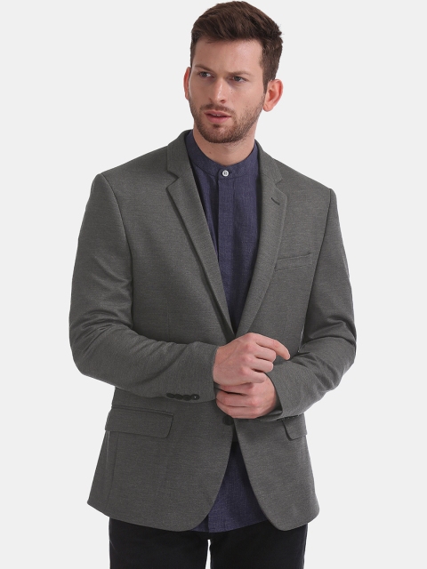 

Flying Machine Men Grey Solid Slingle-Breasted Slim-Fit Blazers