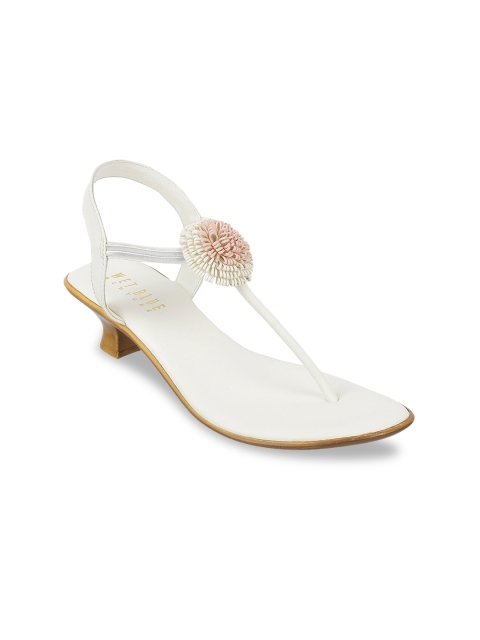 

Wet Blue Women White Solid Kitten Heels