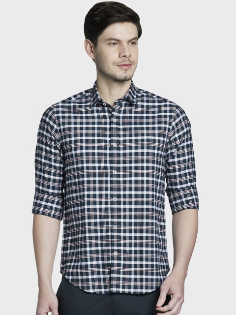 

ColorPlus Men Green & White Slim Fit Checked Casual Shirt