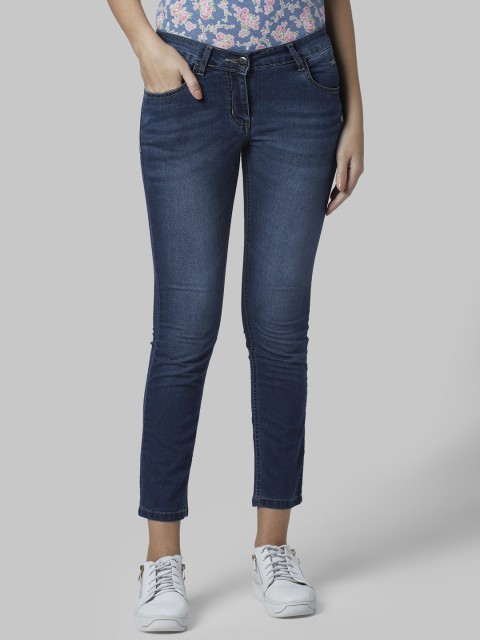 

Park Avenue Woman Blue Skinny Fit Mid-Rise Clean Look Stretchable Cropped Jeans
