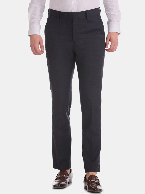 

Arrow Men Blue Tapered Fit Solid Woolen Formal Trousers