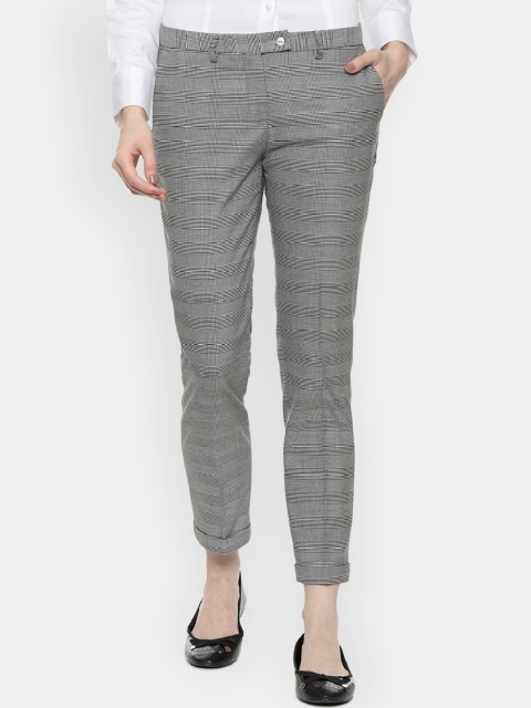 

Van Heusen Woman Grey Classic Regular Fit Checked Regular Trousers