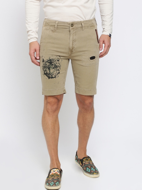 

Breakbounce Men Beige Printed Slim Fit Regular Shorts