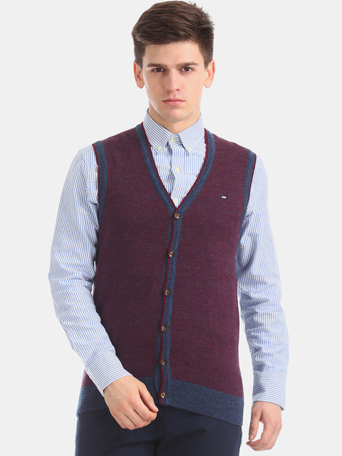 

Arrow Sport Men Maroon Solid Sweater