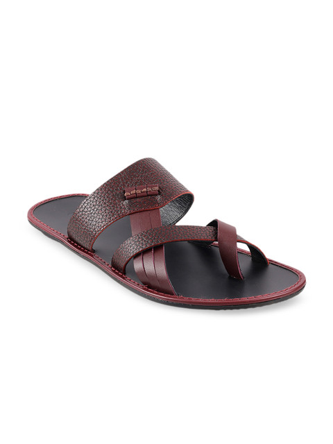 

Metro Men Maroon Leather Comfort Sandals