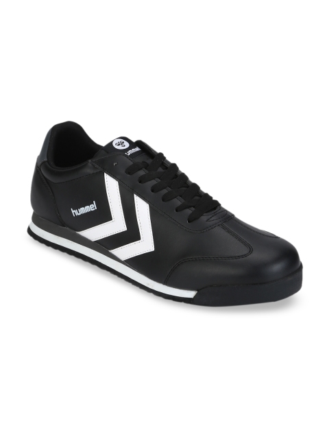 

hummel Unisex Black Messmer 23 Sneakers