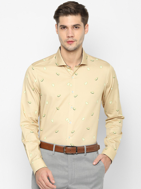 

SIMON CARTER LONDON Men Beige Slim Fit Printed Semiformal Shirt