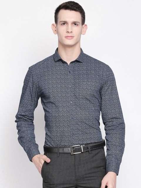 

Solemio Men Navy Blue & Grey Regular Fit Printed Formal Shirt