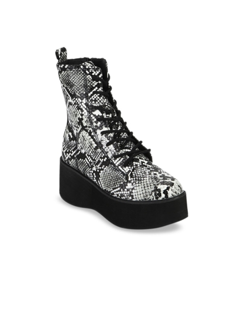 

Truffle Collection Women Black & White Textured Heeled Boots