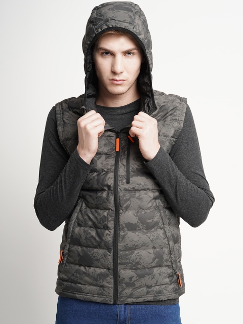 

4F Men Olive Green Printed Hooded Puffer Jacket