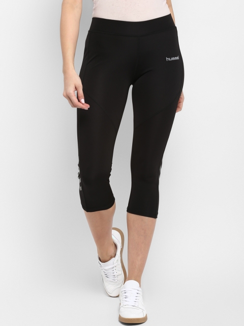 

hummel Women Black Solid Three Fourth-Length Tights