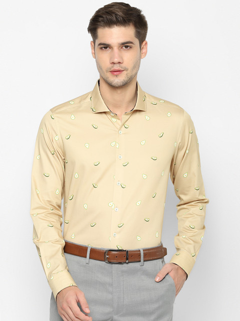 

SIMON CARTER LONDON Men Beige Slim Fit Printed Semiformal Shirt