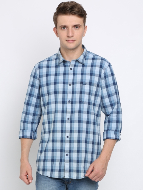 

Crocodile Men Blue Slim Fit Checked Casual Shirt
