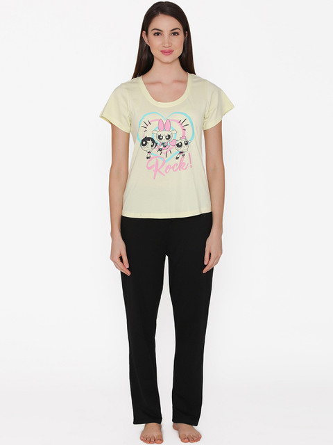 

Clovia Women Yellow & Black Printed Night suit COMLS0043S