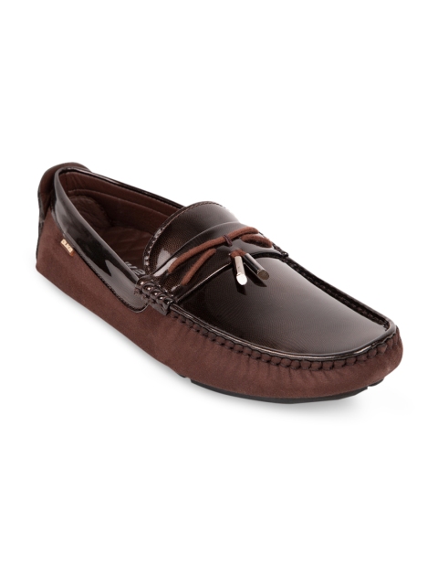 

Duke Men Brown Colourblocked Loafers