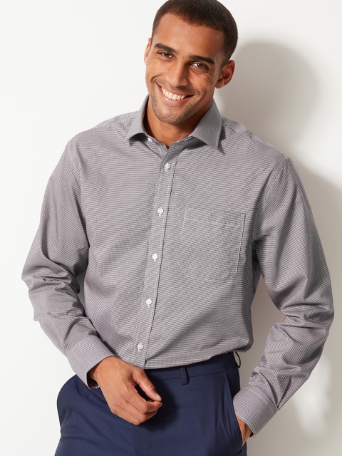 

Marks & Spencer Men Grey Regular Fit Checked Formal Shirt