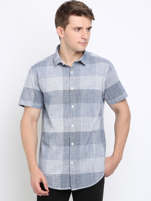

Crocodile Men Blue Slim Fit Checked Casual Shirt