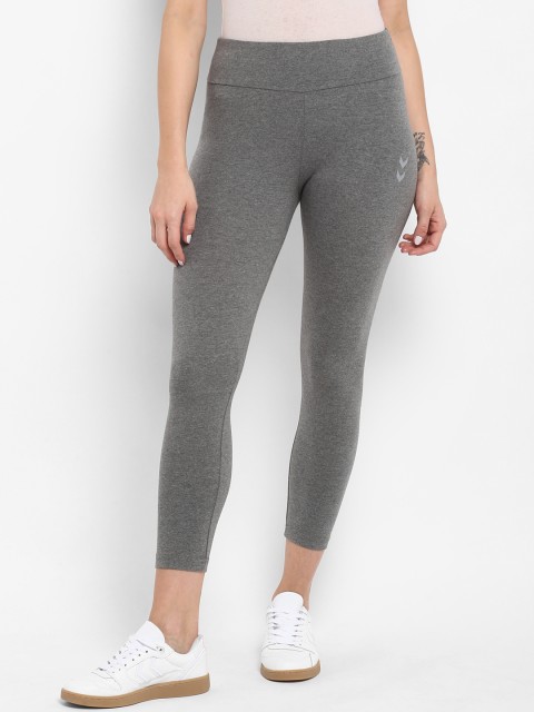 

hummel Women Grey Melange Solid Tights