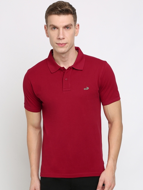 

Crocodile Men Red Slim Fit Solid Polo Collar T-shirt