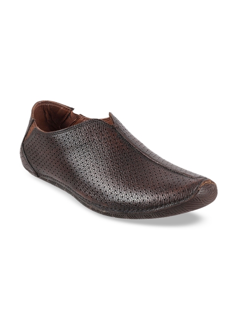 Metro Men Brown Textured Leather Slip-On Sneakers