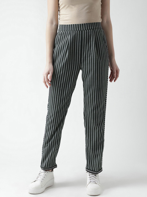 

KASSUALLY Women Black & White Original Regular Fit Striped Regular Trousers