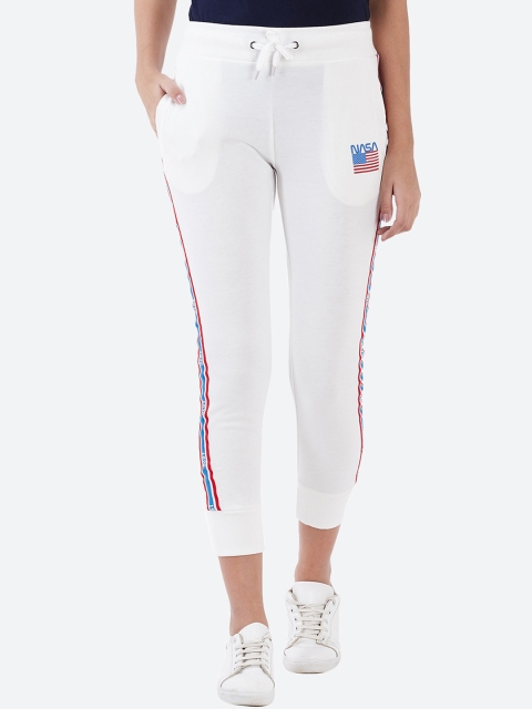 

Free Authority, Off white