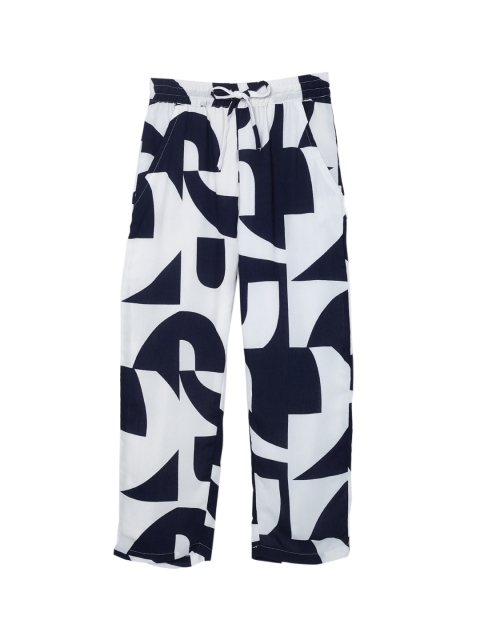 

Cub McPaws Girls White & Black Printed Flared Palazzos