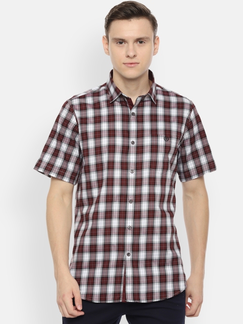 

Van Heusen Sport Men Brown Slim Fit Checked Casual Shirt