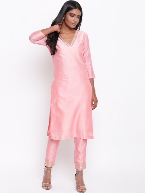 

trueBrowns Women Pink Solid Kurta with Trousers