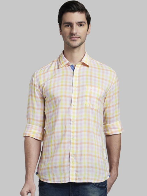 

Parx Men Off-White & Yellow Slim Fit Checked Casual Shirt
