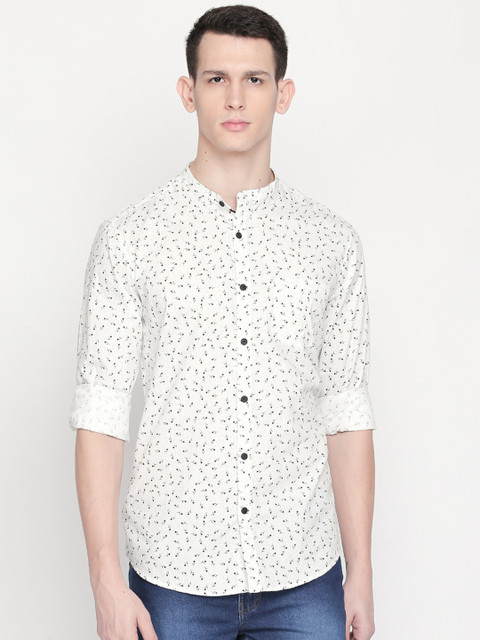 

BYFORD by Pantaloons Men Black & Off-White Slim Fit Printed Casual Shirt