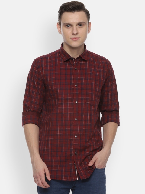 

Van Heusen Sport Men Maroon Slim Fit Checked Casual Shirt