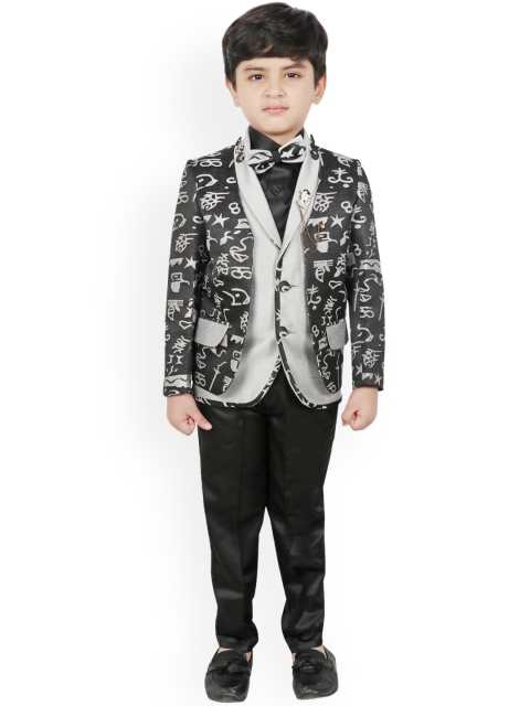 

SG YUVRAJ Boys Grey & Black Solid Single-Breasted Suit