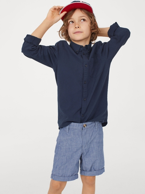 

H&M Boys Blue Solid Cotton Chino Shorts
