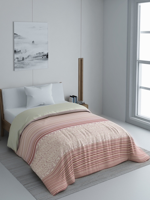 

SPACES Maroon & Beige Geometric AC Room 150 GSM Single Bed Comforter