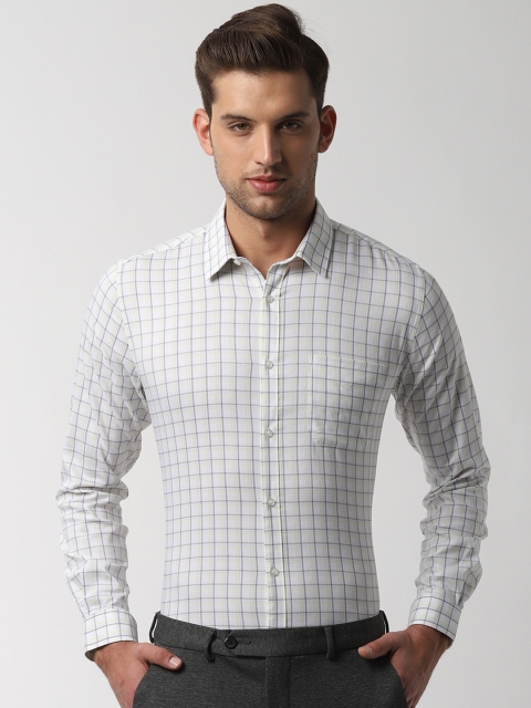 

Peter England Men White & Black Slim Fit Checked Formal Shirt
