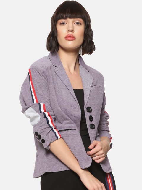 

Campus Sutra Women Purple Solid Comfort Fit Lightweight Single-Breasted Blazer