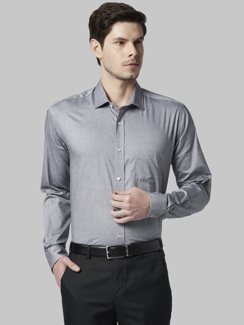 

Park Avenue Men Grey Regular Fit Solid Casual Shirt