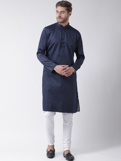 

DEYANN Men Navy Blue & White Printed Kurta with Churidar