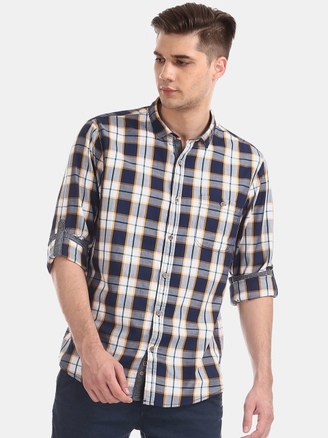 

Cherokee Men Navy Blue & White Regular Fit Checked Casual Shirt