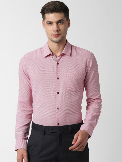

Peter England Men Pink & White Slim Fit Checked Formal Shirt