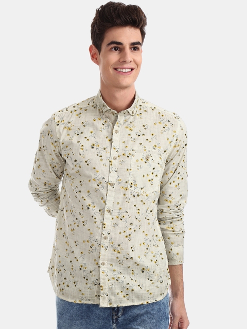

Ed Hardy Men Beige Slim Fit Printed Casual Shirt