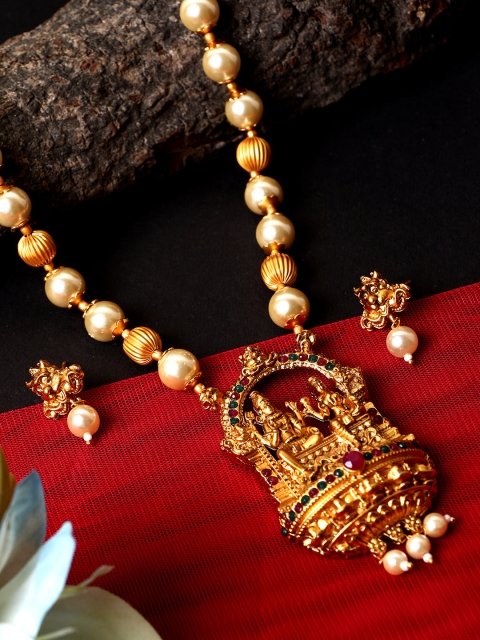 

ANIKAS CREATION Women Gold-Plated & Maroon Antique Matte Finish Temple Jewellery Set