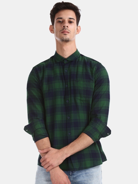 

Ruggers Men Green & Navy Blue Regular Fit Checked Casual Shirt