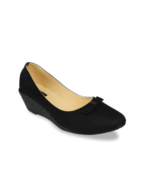 

WOMENS BERRY Women Black Solid Heels