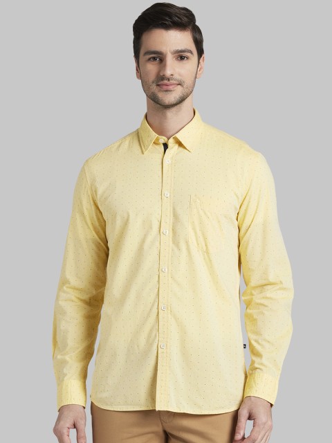 

Parx Men Yellow Slim Fit Printed Casual Shirt