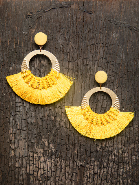

DIVA WALK Gold-Plated Yellow Circular Drop Earrings