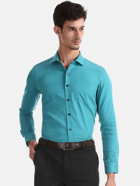 

Excalibur Men Green Slim Fit Checked Formal Shirt